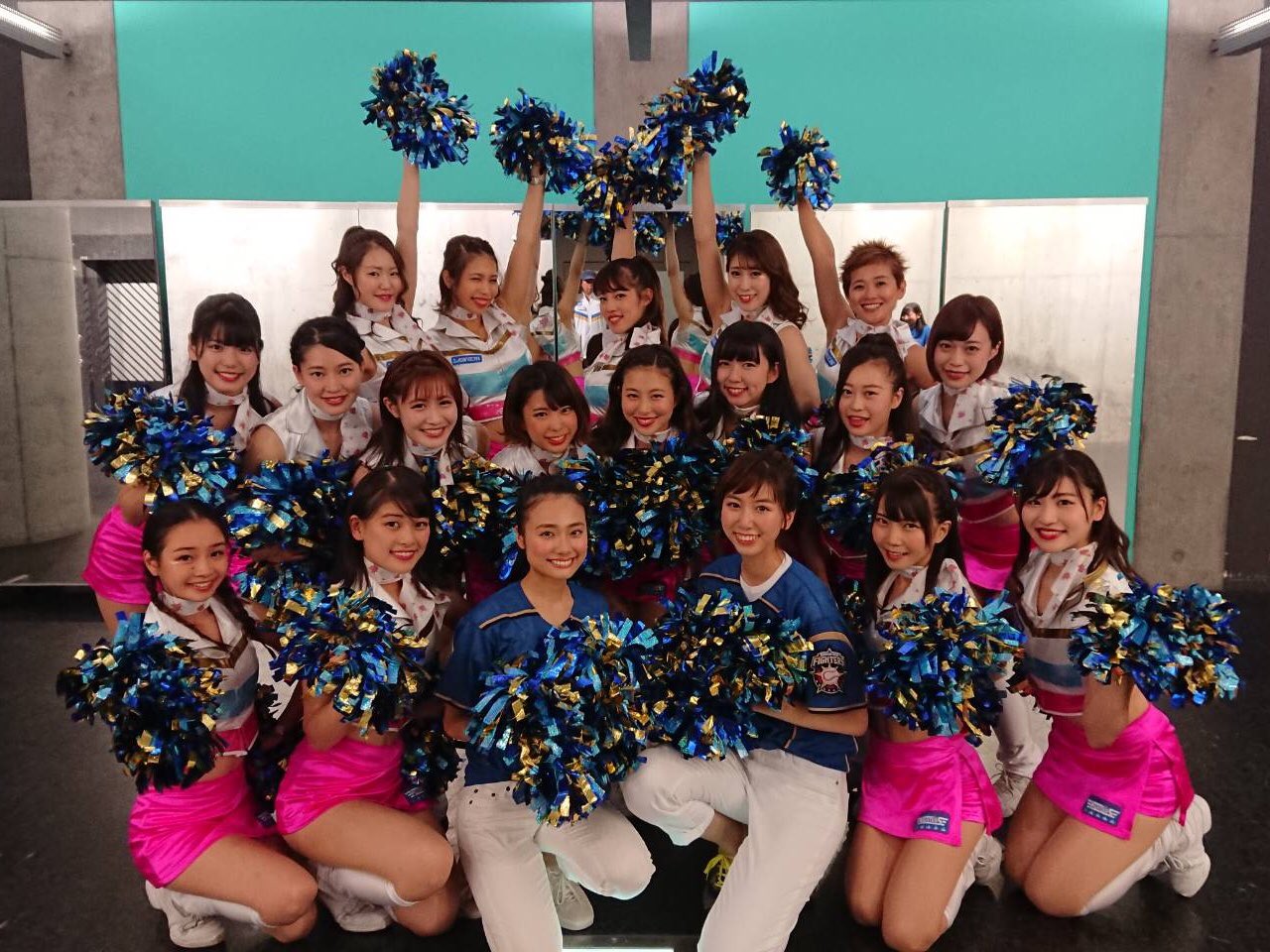 Saori 小俣彩織 緊張もしたし いろんな感情がうまれたけど 一番は 楽しかった ファイターズファンの皆さん最高です T Co S8uqytyewc Lovefighters イチモニ イチオシ ファイターズガール Saori 小俣彩織 緊張もしたし いろんな感情がうまれたけど 一番は 楽しかった ファイターズファンの皆さん最高です T Co S8uqytyewc Lovefighters イチモニ イチオシ ファイターズガール