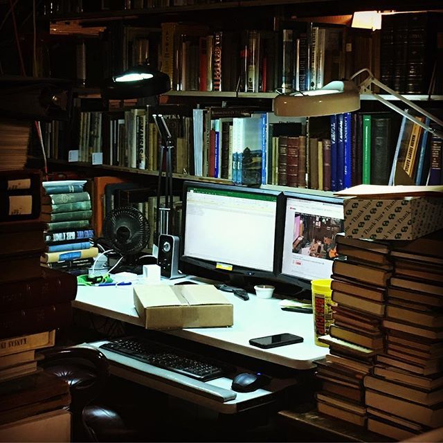 OddfellowsBooks's tweet photo. Behold, the fortress of bookman solitude aka https://t.co/jq4CHYQxOS headquarters. If you look closely you’ll see a lucky box ready to head out to the post office in the morning. https://t.co/PX0hmc3gtv https://t.co/GfcxWF4p6L