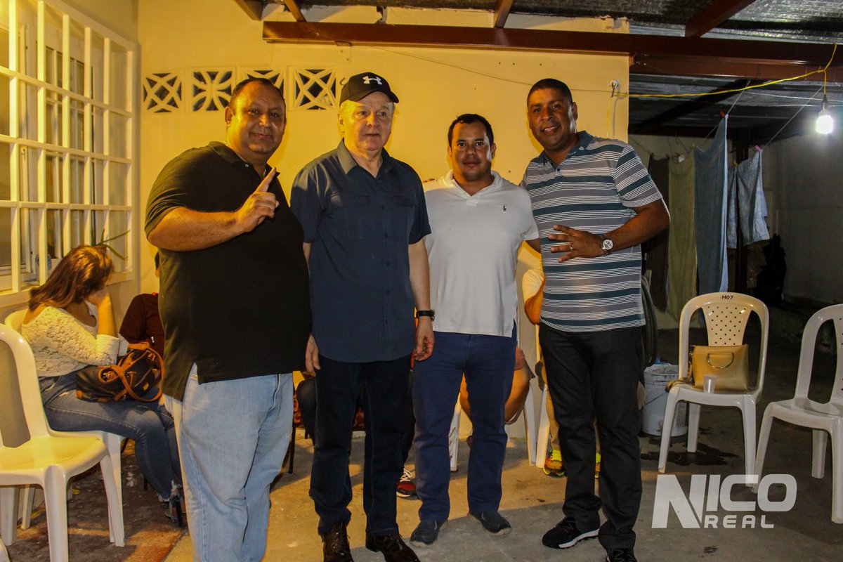 NicoRealOficial's tweet photo. El pasado domingo 5 de agosto, se llevó a cabo una reunión con la juventud del corregimiento, la cual fue muy fructífera. Los jóvenes nos comentaron lo que ellos esperan de los políticos y líderes de la comunidad, así como también aportaron sus ideas valiosas. https://t.co/uXQZOsreJg