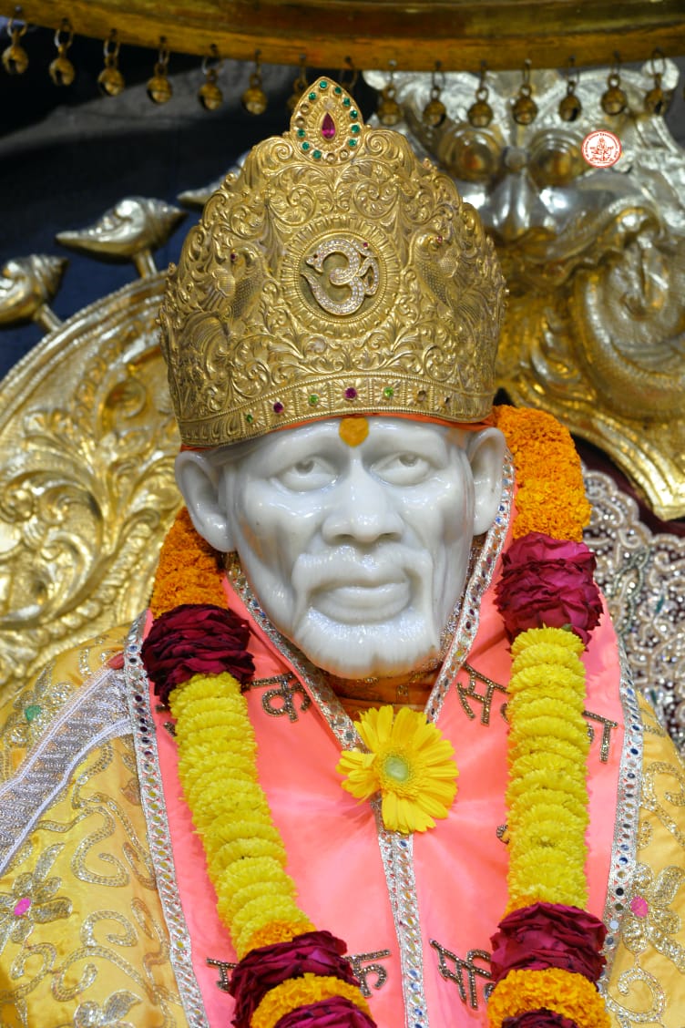 SSSTShirdi's tweet photo. शिर्डी माझे पंढरपूर आरती ०८ आँगस्ट   २०१८ https://t.co/DWUQV4D9qJ