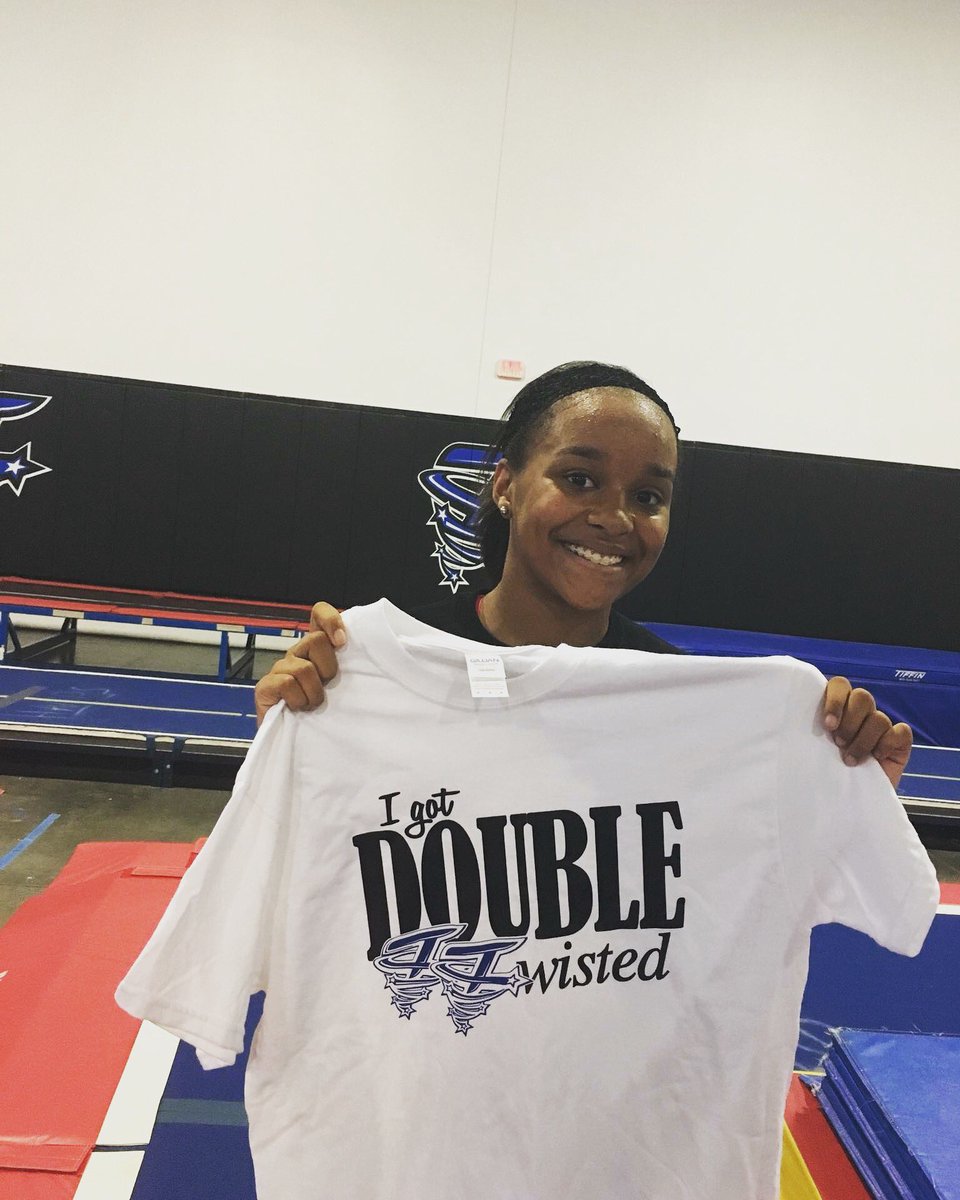 TheMDTwisters's tweet photo. Congrats, Sierra! #supadupa #doubletwisted 💙🌀 https://t.co/wbjaxw7OOp https://t.co/E8k5rCj1jW