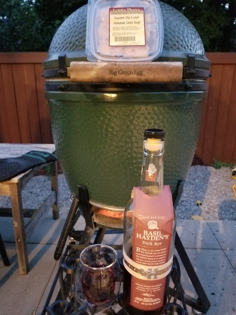 BluegrassBarrel's tweet photo. About to bake #LotsaPasta #chocolate chip cookies on the @BigGreenEgg . If you have never had their cookies, make it a priority and get ready to live! I tried to pick out the most chocolate flavored bourbon I could think of to pair with them. @basilhaydens Dark Rye it is! https://t.co/M7mgKEYEWG