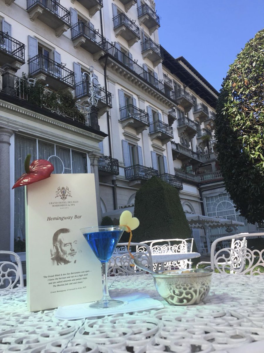 SpaBorromees's tweet photo. Join us at our Hemingway Bar. Enjoy your favourite cocktail #grandhoteldesilesborromees #hemingwaybar #hemingway #aperitivo #aperitif #ferragosto #ferragosto2018 #Stresa #LagoMaggiore #LakeMaggiore https://t.co/3OIl8qM04j