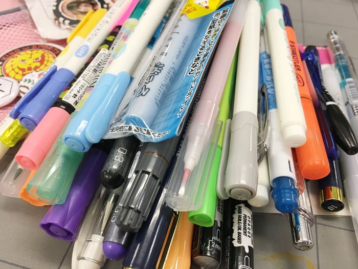 טוויטר 文房堂 ぶんぽうどう 画材屋 文具 雑貨 10 00 18 30まで営業中 בטוויטר イラスト用 9本 コピックさんの マルチライナー は3色持っているのですが ウォームグレーを多用する傾向にあります 油性ペン 黒 は消耗が早いので100均 筆ペンはなぜか טוויטר 文房堂 ぶんぽうどう 画材屋 文具 雑貨 10 00 18 30まで営業中 בטוויטר イラスト用 9本 コピックさんの マルチライナー は3色持っているのですが ウォームグレーを多用する傾向にあります 油性ペン 黒 は消耗が早いので100均 筆ペンはなぜか