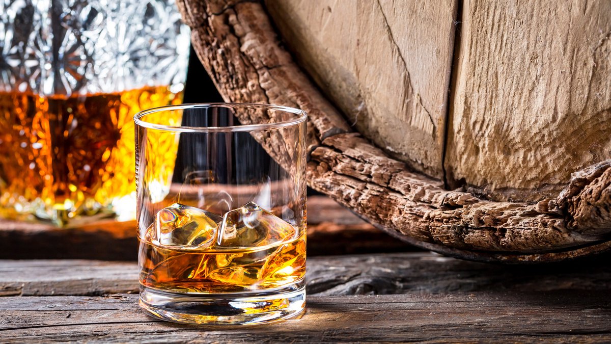 Whisky Live tweet media
