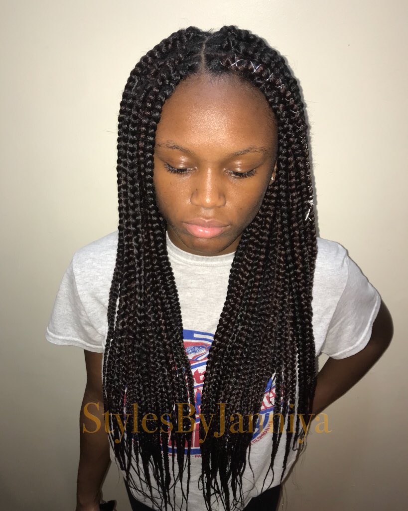 StylesByJanniya's tweet photo. Long Box braids !! #stylesbyjanniya π
@Sabriazoom #bootylengthbraids #chicagostylist #chicagobraider #boxbraids #longboxbraids https://t.co/oDRC4wcBuS