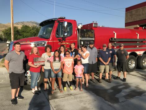 LeePerryUT's tweet image. I was honored to meet with the family of a fatal crash victim almost exactly one (more: postngo.net/n/2e30321 )