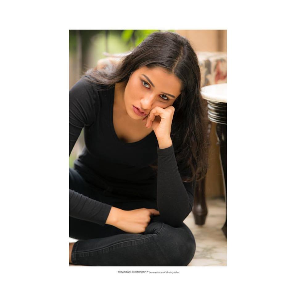 StylistSaurabhJ's tweet photo. "The beauty of a woman must be seen in her eyes because that is the doorway to her heart, the place where love resides. 

#stylistsaurabhjain #SaurabhJain #Style #fashion #stylist #Styling #gratitude #ThankYou #blessed #celebritystylist #fashionstylist https://t.co/fbPYjn5zEl