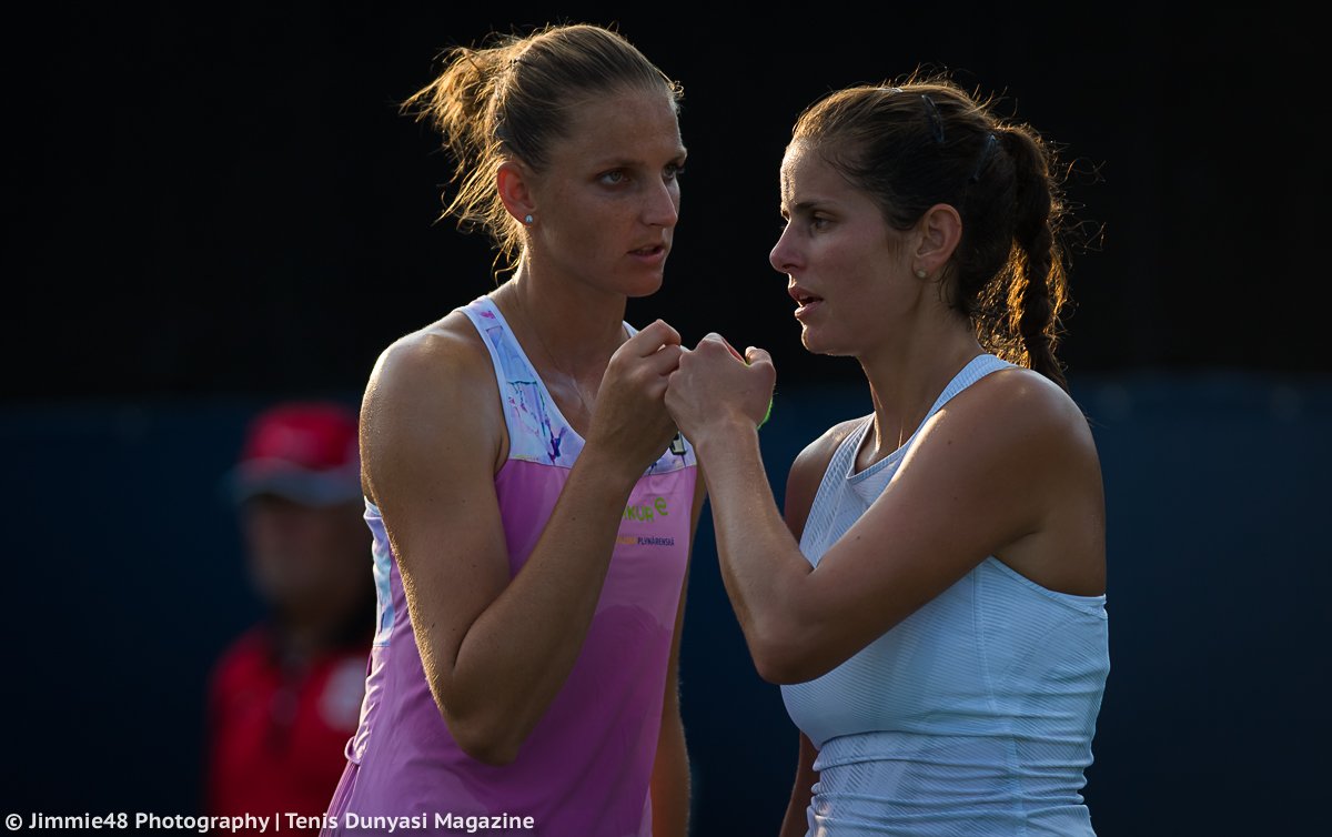 JJlovesTennis's tweet photo. Team PlisGes is back! @KaPliskova &amp; @juliagoerges have teamed up once more, they’re through to R2 of the @CoupeRogers https://t.co/Bj69QbRW3v