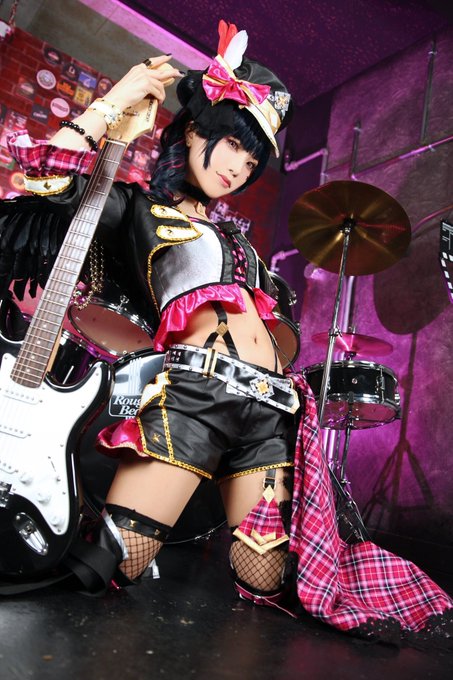 Twitterのコスプレ画像3