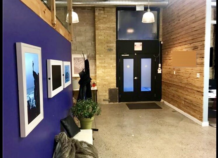 jake_mondrow's tweet photo. New Exclusive Listing, Office Space In Liberty Village great for tech company, marketing, digital advertising and many more. Space is roughly 6,500sqft.
•
#toronto #libertyvillage #torontooffice #torontotech #torontolife #torontoliving #torontodesigner #torontoeats #office https://t.co/AmjajyJMQZ