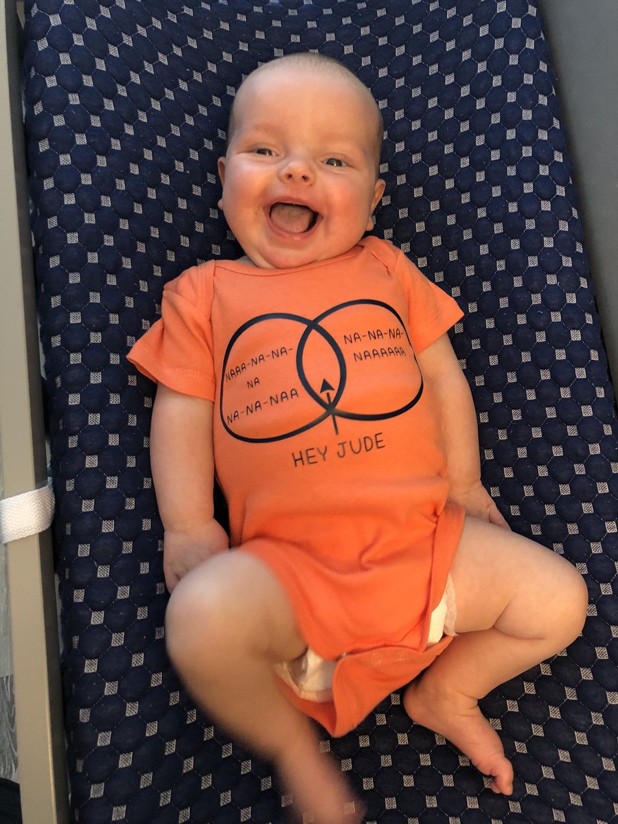 AliAwry's tweet image. Been literally a year since I last tweeted, but I made this in that year soooo.. 🤷🏻‍♀️