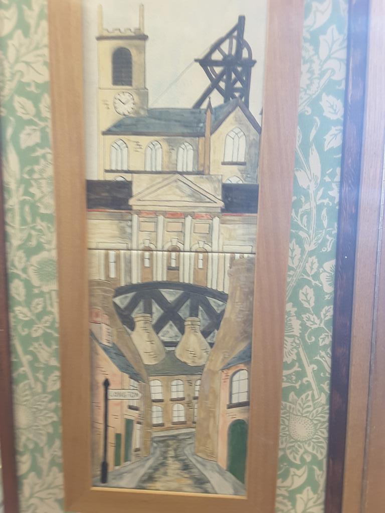Ieuan_Smith's tweet photo. Day 7. Explored the BC Parliamentary Building. Then Miniature World and fantastic model displays. Discovery of an English gift shop! Then finishing off the day with some amazing fish and chips and chowder! Back to Vancouver tomorrow. #ReturnToVancouver https://t.co/PH0uyCCsLx