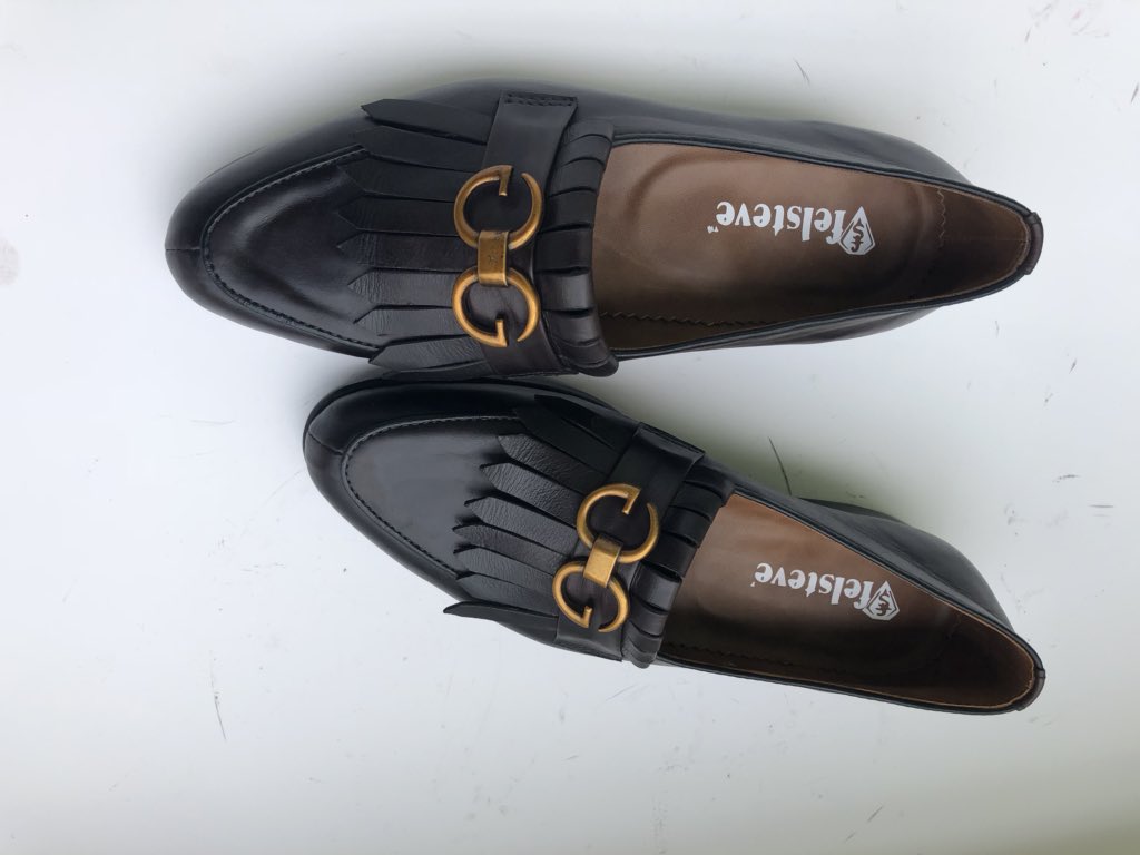 houseoffelsteve's tweet photo. What would you be having on your feet Today?
Fringe loafers now available on https://t.co/93KdIsoPvD
card payment accepted โ
#iwearhouseoffelsteve
#madeinnigeria
#mentedemoda
#localcraft #handmade https://t.co/1OQEd5LOar
