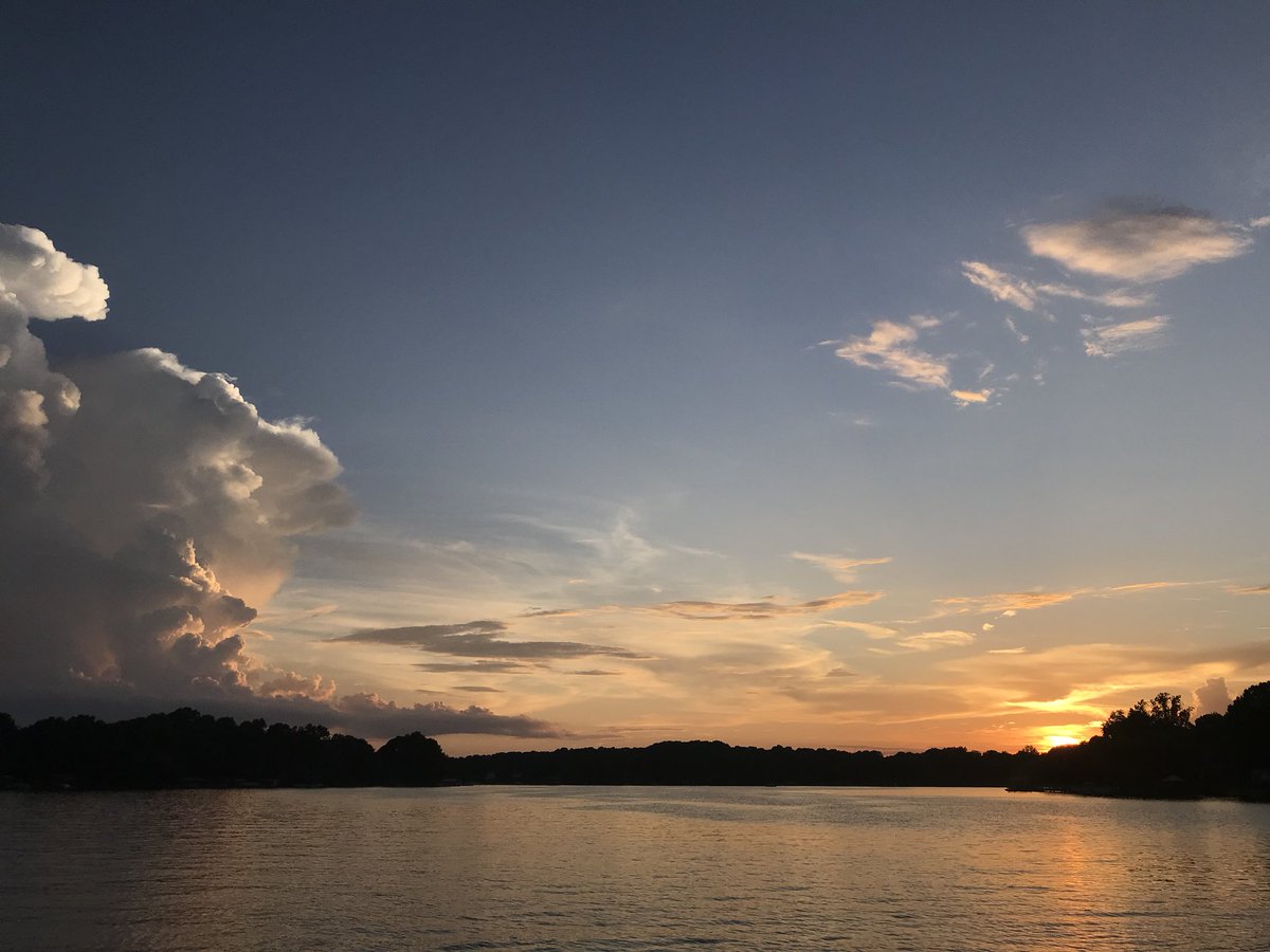 Ooooo look at those clouds! #storm #nc