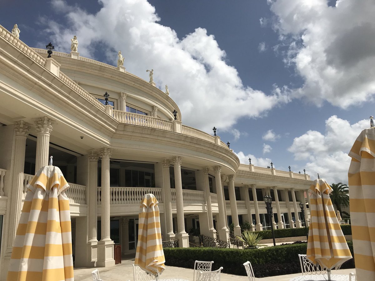 ampotito27's tweet photo. @TrumpDoral We are just loving our stay and the people and service are exceptional. Luxury at the top of its game. Wishing Our time here was longer โฅ๏ธ Thank you #2217 #spoiled #TCmember #UpgradeLife https://t.co/mlnXTsbVB8