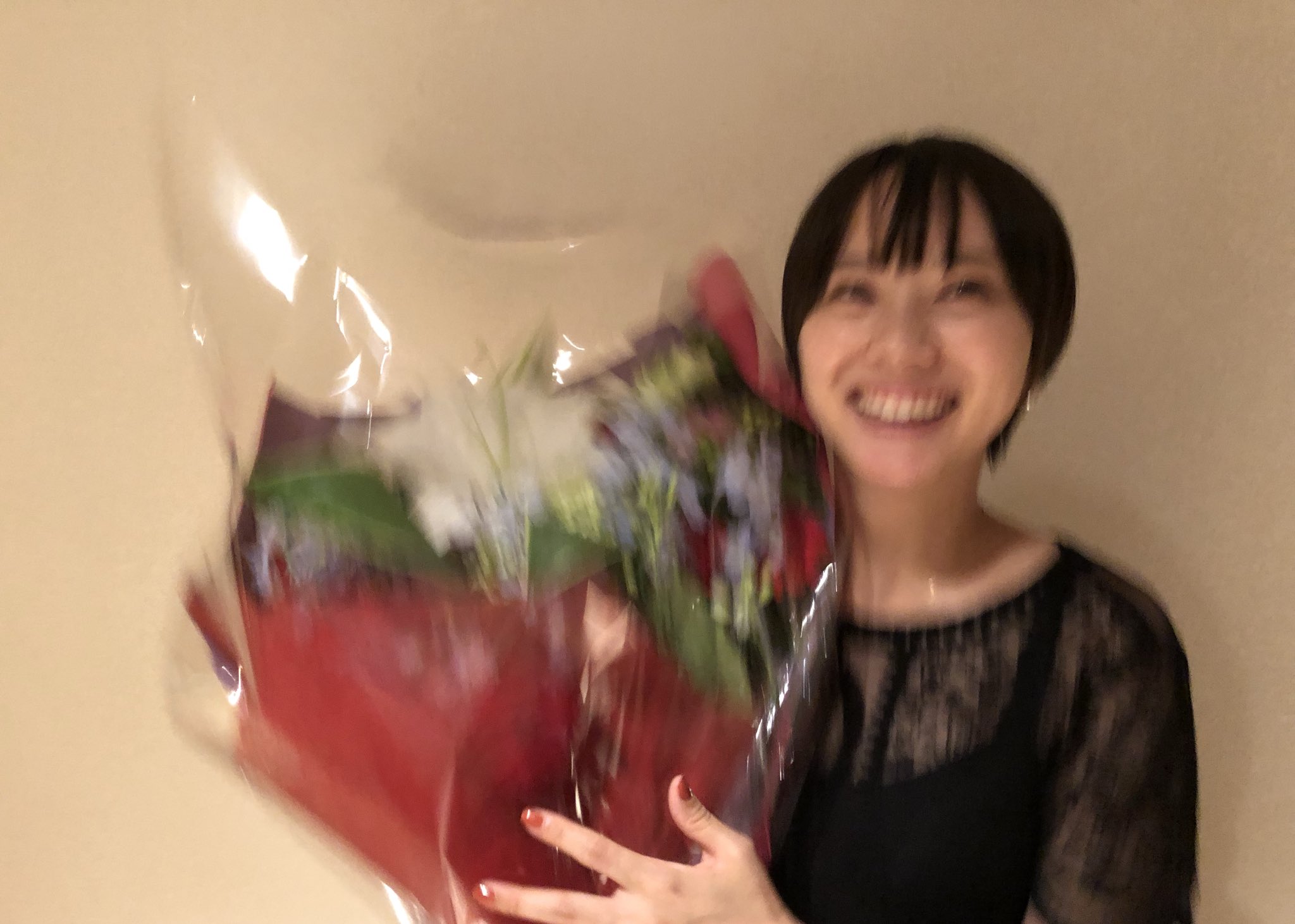 小野寺奈々 めちゃめちゃブレてますけど 先月32歳になりました 蟹美味しかったな お腹空く