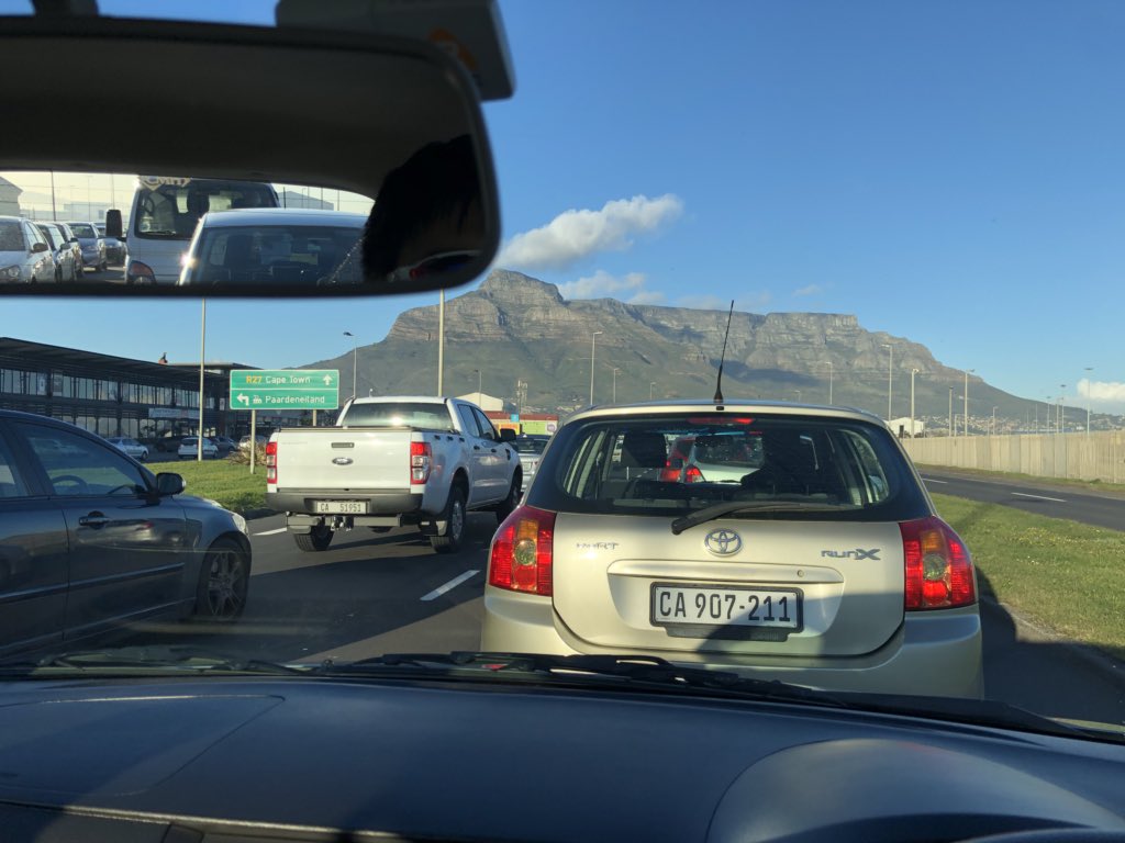 Spica A Twitter 南アフリカで日本車の割合はどんなもんですか