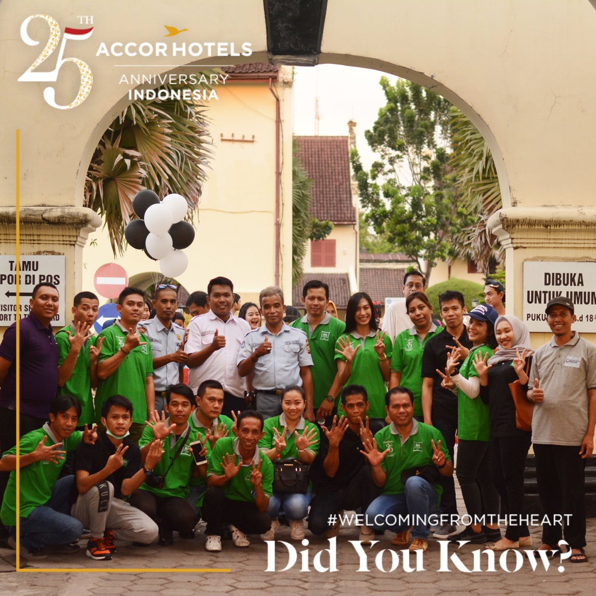 ibisStylesMks's tweet photo. Did u know that our location is nearby the most popular historical site in town, Fort Rotterdam? this great fortress was built from mud Before, it was called by Benteng Panyyua which mean turtle in buginese, because of it's shape. #AccorHotelsIndonesia25th #WelcomingFromTheHeart https://t.co/zDAaRVdQhx