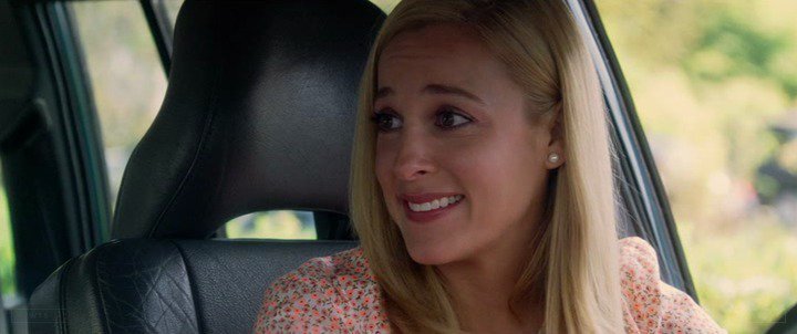 Lindsay Sloane turns 41 today, happy birthday! What movie is it? 5 min to answer! 