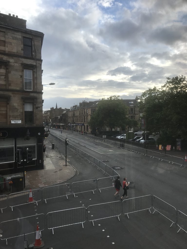 FergusonWhyte's tweet image. Byres Road gearing up for today’s time trials. Looks like we’ve got front row seats! @Glasgow2018