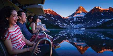 Citis2Go's tweet image. See the best of Canada during a #virtualflight over the whole country🇨🇦 
You will hang suspended, feet dangling, before a 20m spherical screen while the film whisks you away on an exhilarating journey across #Canada. 
👉 bit.ly/2Oo3kCT

#citis2go #Vancouvercitypass #rt