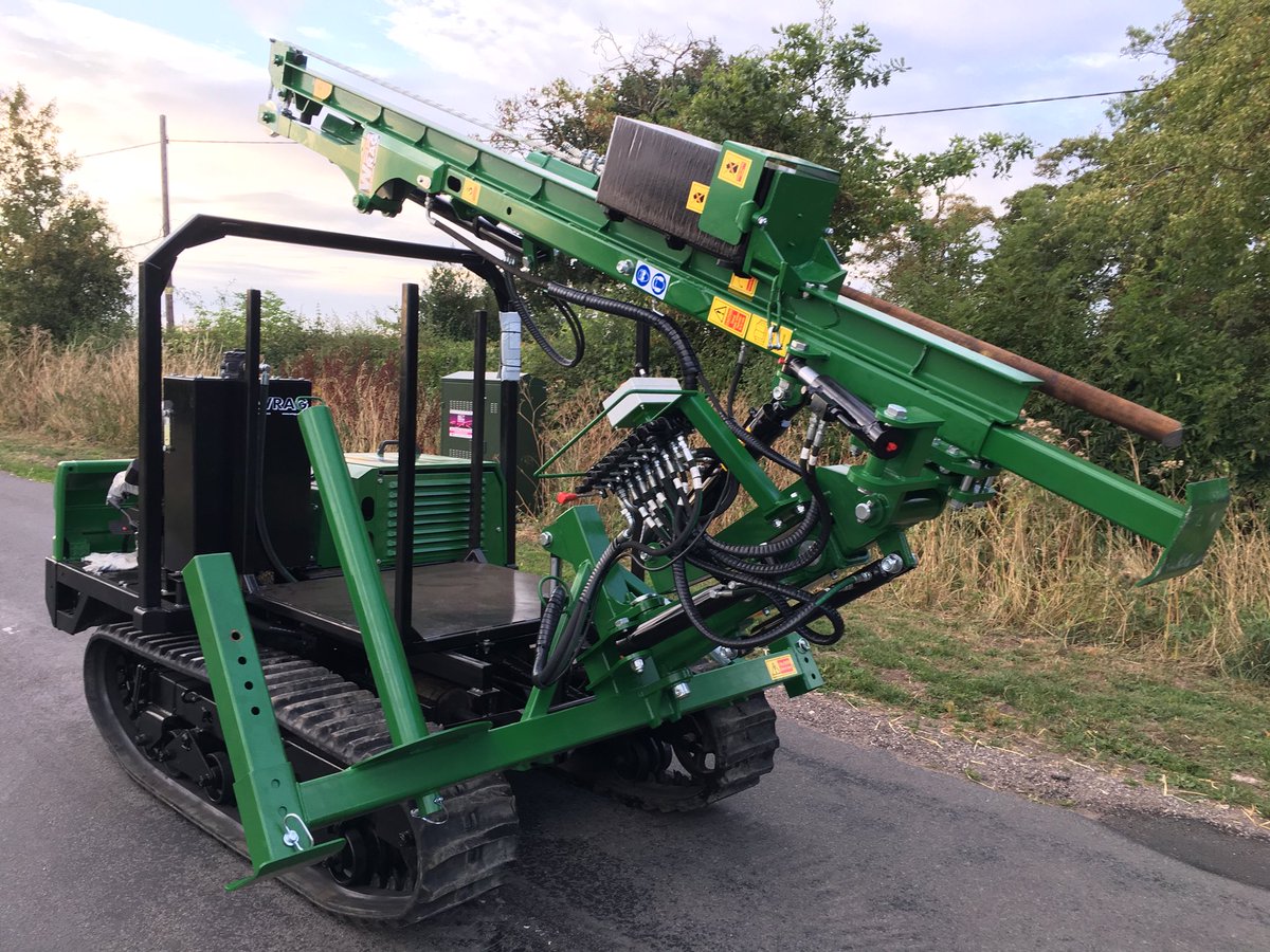 WragPostDrivers's tweet image. WRAG Basic XL 300 Track with a rockspike, on its way to its new home. #WRAG #postdriver #fencing #fencingcontractor