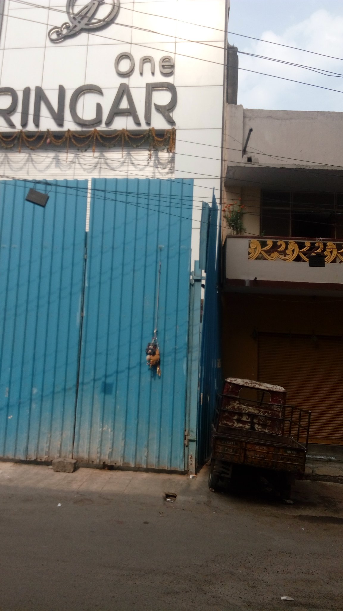 Shringar one shop feelkhana