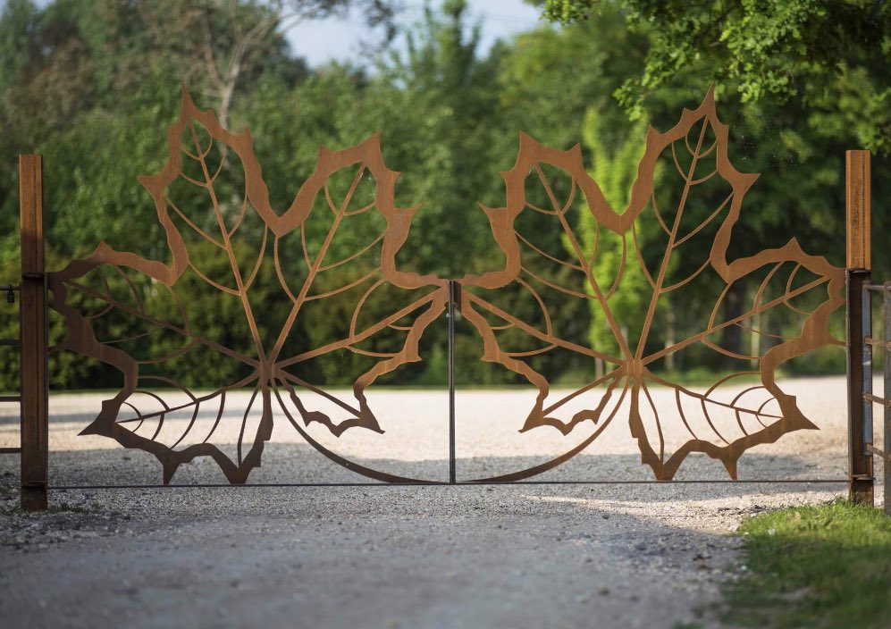 SimonGudgeon's tweet photo. Some of the gates I have designed for my sculpture park @SculptureLakes in #Dorset. Who said gates need to be straight and rigid in their #design? #gardendesign #gardengate #metalwork https://t.co/o12LOTqsN8