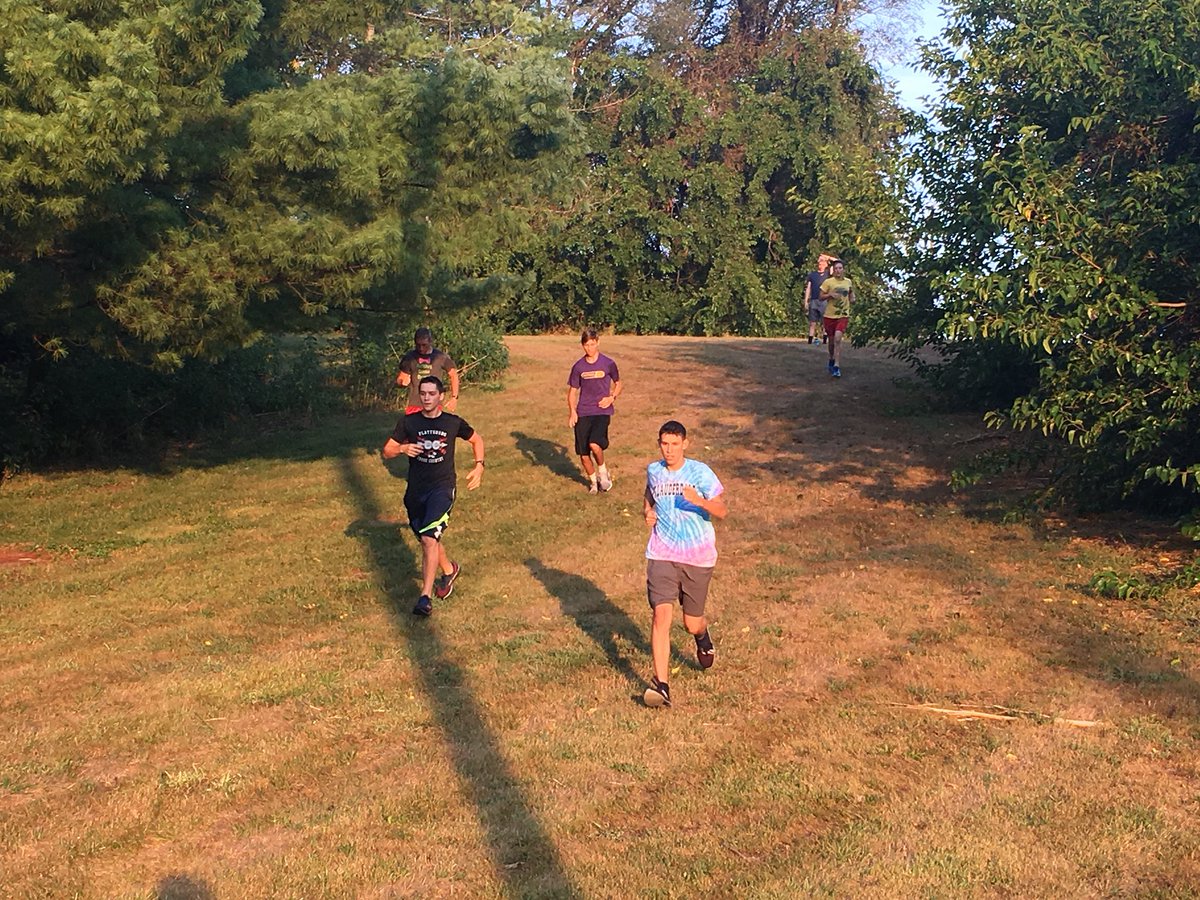 PHScctf's tweet photo. Hill work today! https://t.co/Tglo5Jqxs7