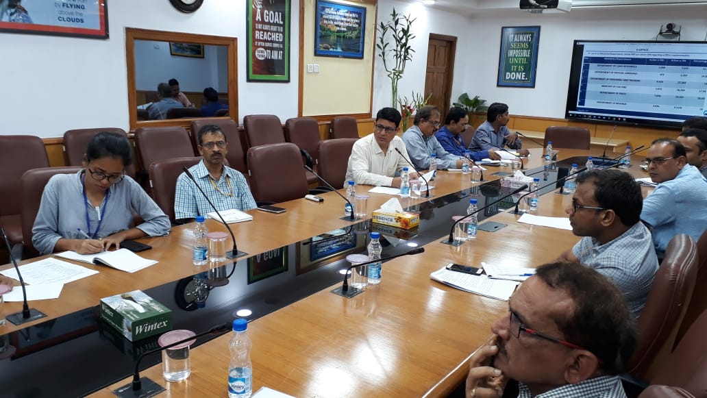 DARPG_GoI's tweet image. Review meeting held in @DARPG_GoI regarding implementation of eOffice in Central government Ministries/Departments. @DrJitendraSingh @PIBPersMin 
@DoPTGoI @MinOfCultureGoI @FinMinIndia #RevenueDeptt #DIPAM @YASMinistry @AgriGoI @NITIAayog