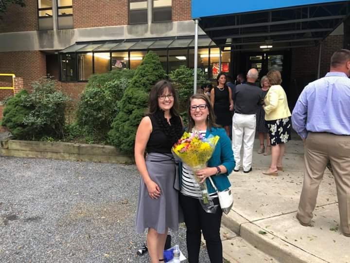 sueakes . tweet media