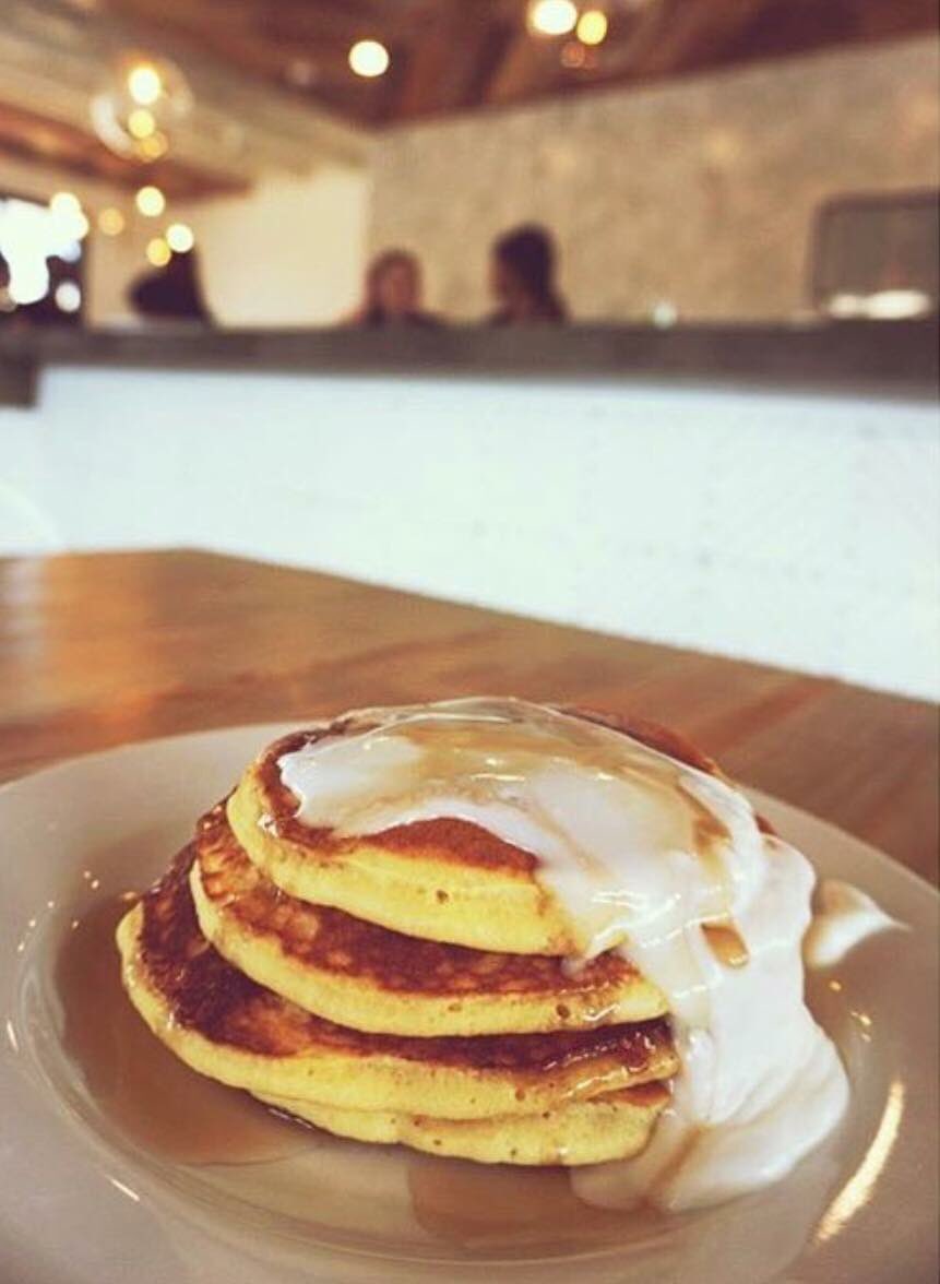 Syrupbreakfast's tweet photo. Gluten-free cinnamon roll pancakes?! Um...yes please! Thank you @territoryokc for this beautiful shot 😋 https://t.co/bBtohbVMj7