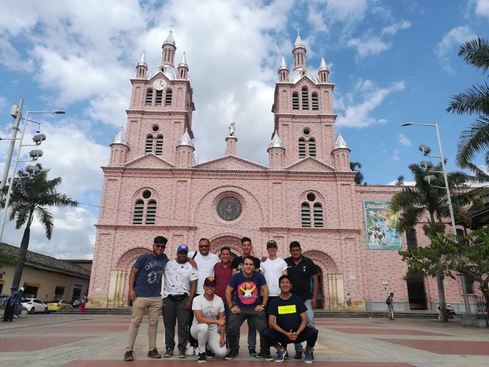 #LaSalleBrothers El Sector Ecuador nos comparte esta importante noticia. ➡️Del 05 al 12 agosto se está realizando el I Encuentro de Jóvenes Postulantes del Distrito Lasallista Norandino  (+Leer) ➡️facebook.com/permalink.php?…