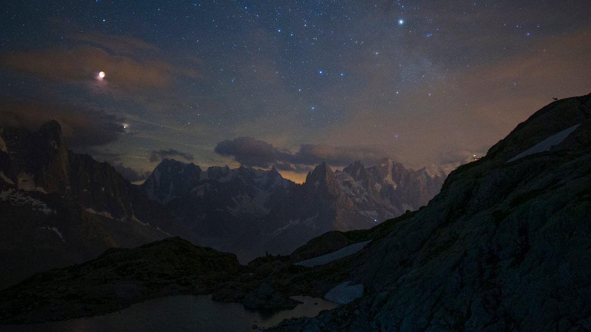 chris hadfield on twitter the eclipsed moon mars and alps are