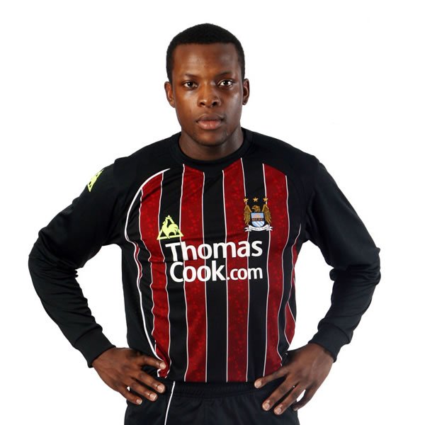 man city red kit