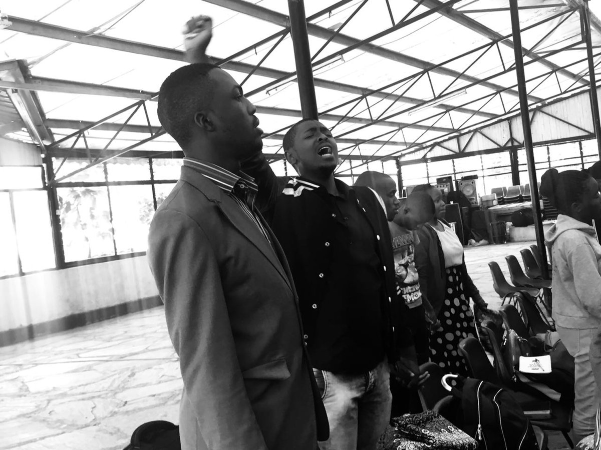 flym_jr's tweet photo. "I let out the sails of my heart,
Jesus,
Here I am, here You are."
Day 2.
#Décoller2018
#RevivalTakeOff
#Graduation001
#1stAnniversary
#BlessedJuniorRadicals
#GodsProperty
#TouchNot https://t.co/EP3sqQQpZs