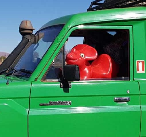 WaltjaPalya's tweet photo. #RedDinosaur is now allowed in the passenger seat after dropping off donations to Papunya Aged Care.. heading past Papunya to Mt Liebig looking for a new family to love :)
Papunya Aged Care need Towells - can you help?
Send to Waltja 3 Ghan Rd, Alice Springs NT 0870 https://t.co/uYlqX7XFS5