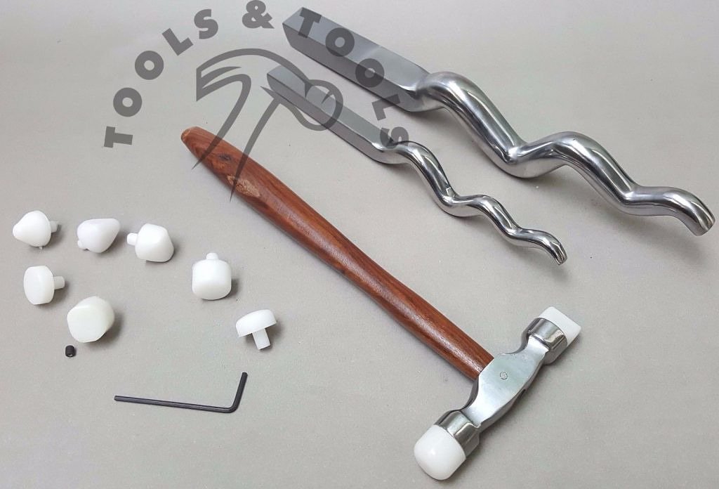 ToolsNTools's tweet image. Check out our latest stock of jewellery making bench tools. bit.ly/2MqR97r

#benchtools #jewellerydesign #jewellers #jewellerytools #jewellersbench