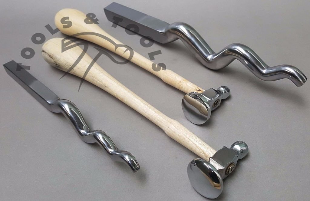 ToolsNTools's tweet image. Check out our latest stock of jewellery making bench tools. bit.ly/2MqR97r

#benchtools #jewellerydesign #jewellers #jewellerytools #jewellersbench