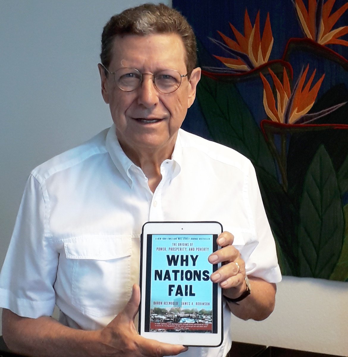 This week we're delighted to share the #SummerBookClub recommendation of our President, @AlanCDoss: '@WhyNationsFail: The Origins of Power, Prosperity and Poverty' by @DrDaronAcemoglu and James Robinson. Read his review here: kofiannan.ch/2OmPkZT