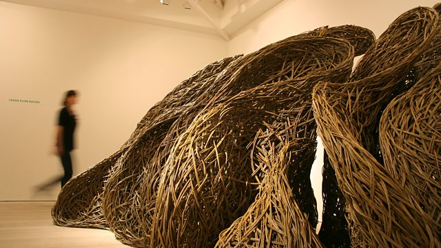 Do you live in #Filwood #Whitchurch #Southmead #Hartcliffe #Lockleaze or #Hillfields?
Then pop into your local #Library for FREE tickets to <a href="/BBCWomansHour/">BBC Woman's Hour</a> Craft Prize @BristolMuseum