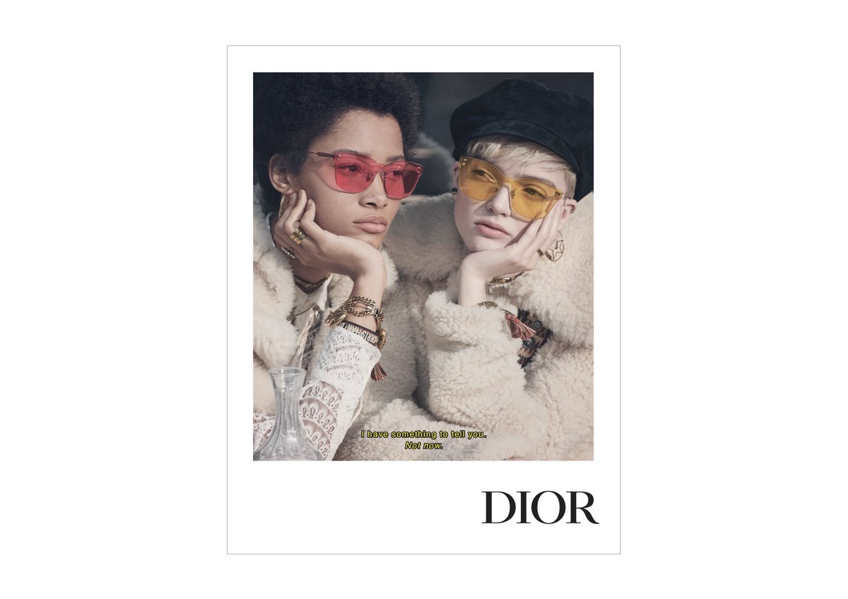 DazedKorea's tweet photo. 2018 F/W Ready-to-Wear에서 첫선을 보인 'DIORCOLORQUAKE' 선글라스를 소개합니다. 단색 컬러로 덮은 커다란 프레임과 세련되고 간결한 골드 템플로 이어지는 실루엣은 독특한 아름다움을 뿜어내고 있습니다.
#DiorColorQuake #DiorAW18 #MariaGraziaChiuri @Dior https://t.co/hCSAtm3Khl