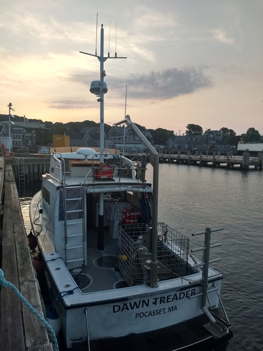 JavierGRocha's tweet photo. Deploying early in the morning to capture drifters released into the ocean. #NSFAlpha https://t.co/zmIy8dyuHG