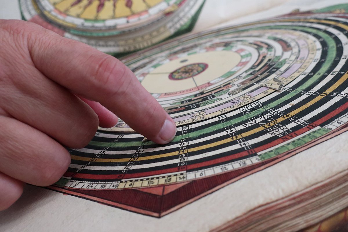 bodleianlibs's tweet photo. Volvelles are rotating discs of (usually) paper or card, attached to a page, which can be adjusted to make measurements or calculations. Many are found in astronomical works, such as this wonderful copy of Peter Apianus' Astronomicum Caesareum. #BookSquashing https://t.co/Y85uGEpBY3