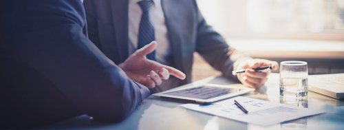 Just a few of the many reasons using an insurance broker can be good for your business. buckinghaminsurance.co.uk/6-reasons-usin…