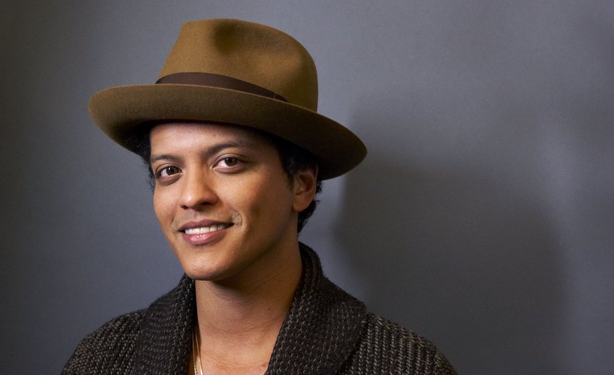 Певец американский популярный. Usher. Современный американский певец. Современный американский певец. Певцы америки.