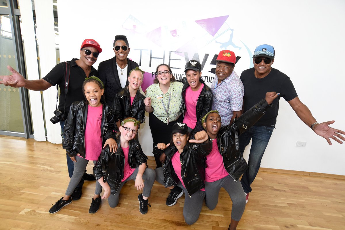 TheWayYouthZone's tweet image. Here are some more photos from our amazing visit from the one and only @Jacksons ! Watch out for us on @bbcmtd News later this evening! See all photos on our Flickr page: bit.ly/2AR815Z 
#thewayyouthzone #jacksonbrothers #legends #changinglives