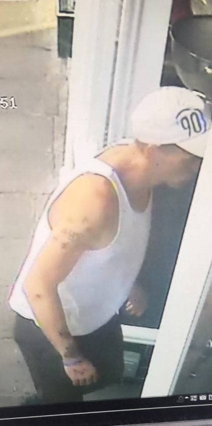 PorkandCo's tweet image. We would like to thank this little shit for stealing our iPad this morning at around 9.45am. Obvs if you recognise this turd then please let us know. 
#Standard