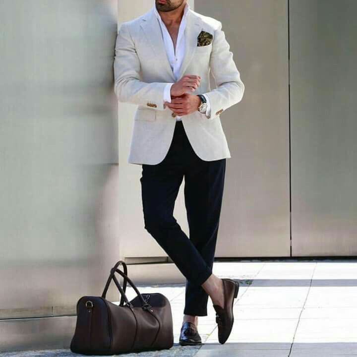 ImforStyle's tweet photo. Wednesday wardrobe: 3 quick looks that can make you better than everyone else today! Dress well!!!
#menstyle #imforstyle #WednesdayMotivation #GentlemanGoals #Dapperism https://t.co/vspKQxPNaY https://t.co/Sx3ZlyEtwn